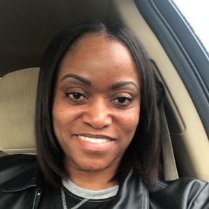 Meet your Posher, Deirdre